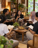 Menemukan Arah dan Manfaat dalam Aktivitas Facebook